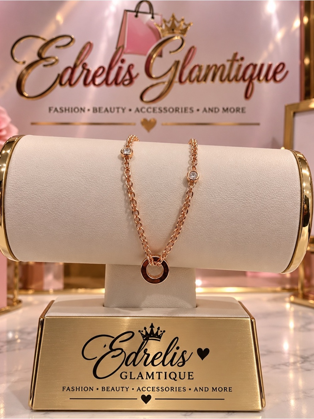 Rose Gold Circle Pendant wrist bracelet